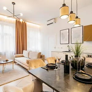 Crystal House - Loftaffair Collection Cracovia