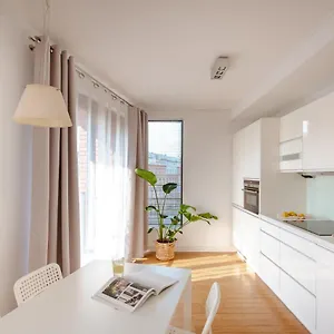 Apartament Spacious Close To Main Station / Galeria Krakowska, Kraków