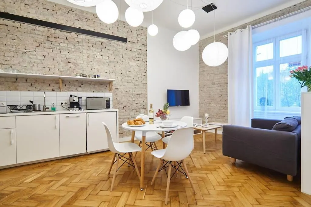 Unique Brick 2 - Old Town & Market Square Krakow Apartment